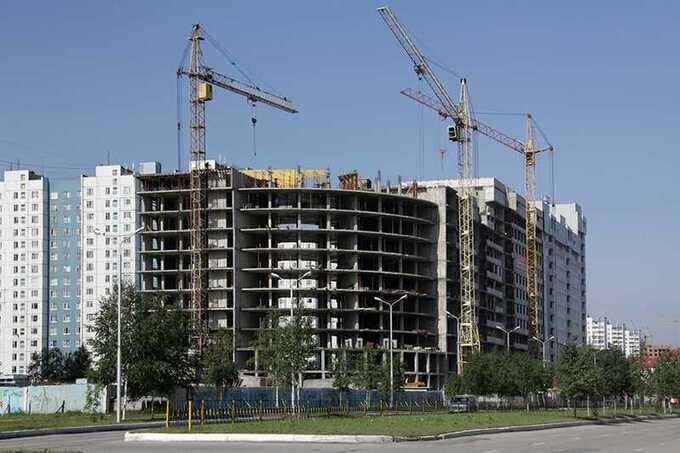 Почему в Новосибирске не могут завершить строительство семи поликлиник